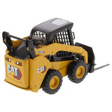 CAT Caterpillar 272D3 Skid Steer Loader with Operator Yellow "High Line" Series 1/32 Diecast Model by Diecast Masters-3