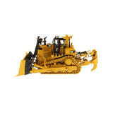 1/50 Scale Cat D9T Metal Toy Dozer With Operator