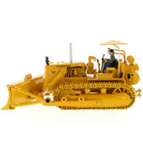 CAT Caterpillar D7C Track-Type Tractor Dozer Yellow with Operator "Vintage Series" 1/50 Diecast Model by Diecast Masters-1