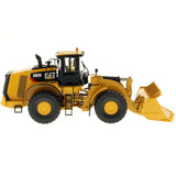 CAT Caterpillar 980K Wheel Loader Rock Configuration with Operator "Core Classics Series" 1/50 Diecast Model by Diecast Masters-3